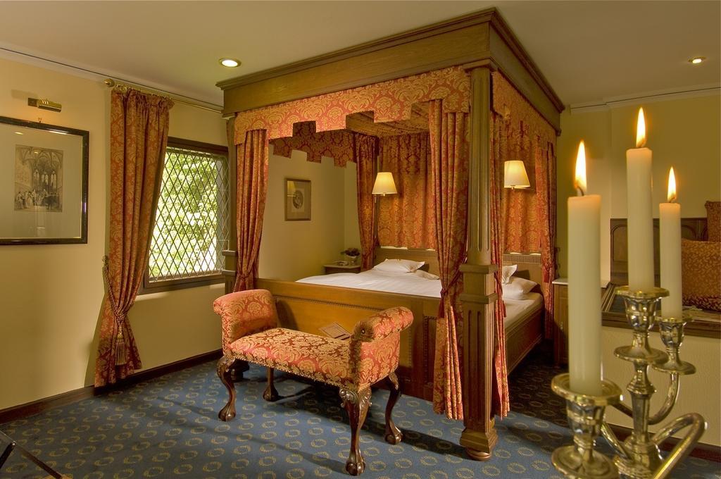 Burghotel Auf Schoenburg Обервезель Номер фото