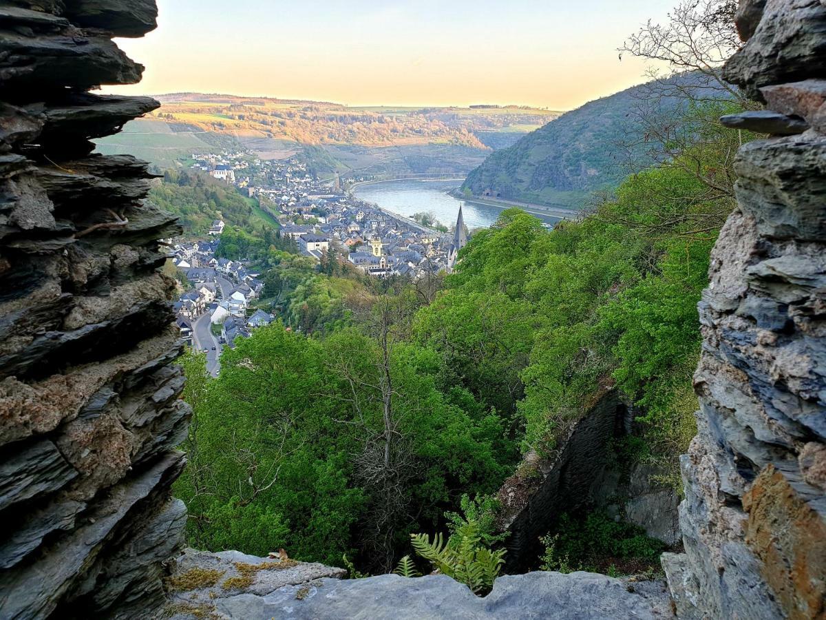 Burghotel Auf Schoenburg Обервезель Экстерьер фото