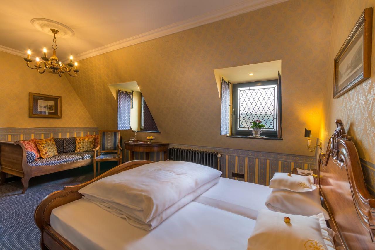 Burghotel Auf Schoenburg Обервезель Экстерьер фото