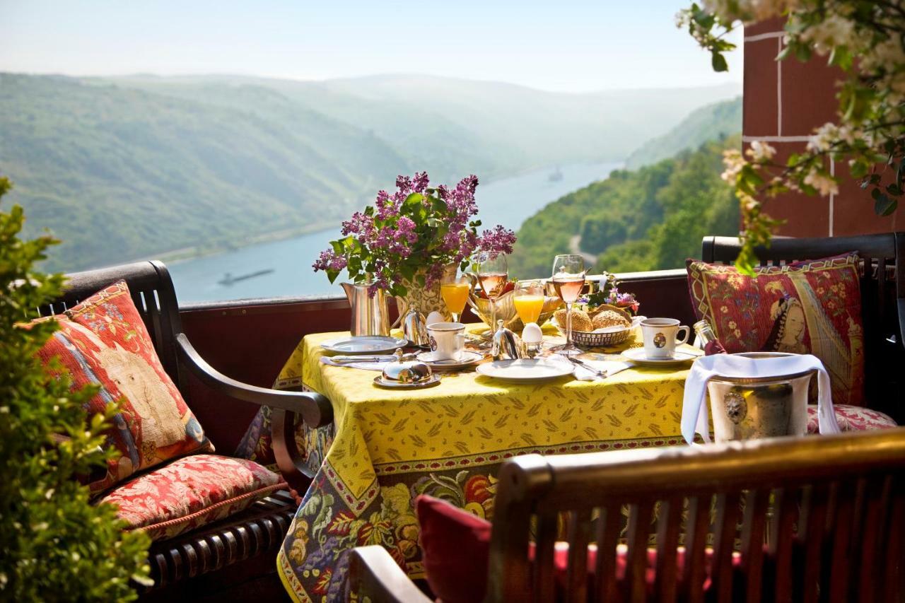 Burghotel Auf Schoenburg Обервезель Экстерьер фото